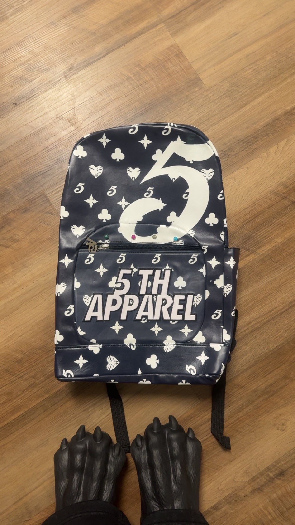 5thapparel backpack(navy blue